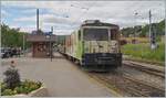 MOB Loks in Blonay: Hier die GDe 4/4 6006 mit einem Bauzug.