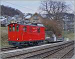 He 2/2 oder HGe 2/2 ?   Die eindeutig HGe 2/2 N� 1 angeschriebene CEV Lok steht zwar auf einem Zahnstangenlosen Gleis in Blonay, d�rfte aber doch eine He 2/2 sein.