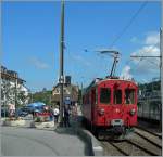 Bei diesem Bild zeigt sich wie relativ schmal der RhB ABe 4/4 N� 35 gebaut wurde.