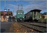 Die Blonay-Chamby Bahn +GF+ Ge 4/4 N° 75 (Baujahr 1913) rangiert in Blonay.