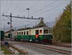 120 Jahres BAM MBC: Der BAM BCFe 4/4 N� 2 ist Apples in L'Isle Mont la Ville eingetroffen und umf�hrt nun seine Wagen f�r die R�ckfahrt.