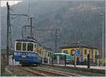 Der FART ABDe 6/6 31 Ticino auf seiner Fahrt als Regionalzug nach Camedo, erreicht Intragna.