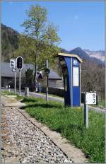 Signale, ein Stationsschild, ja sogar eine funktionieren Infotafel - aber wo ist in Sendy-Sollard der Bahnsteig?  16.