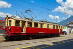 Der wunderschöne ehemalige Martigny-Châtelard-Bahn (MC) Triebwagen ABDeh 4/4 32  le tracteur  ( der Traktor ) vom Verein Train Nostalgique du Trient, ex MC BCFe 4/4, ex SBB CFeh 4/4