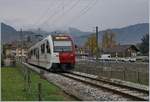 Der TPF SURF ABe 4/2 / Be 2/4 101 verlässt den  alten  Bahnhof in Richtung Montbovon.