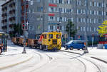 Ein Bauzug als Stra�enbahn...