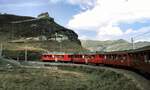 RhB ABe 4/4 Nr.41 und 44 mit Bernina-Express bei Alp-Grüm im August 1990.