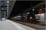 Die prächtige 01 202 des Vereins  Pacific 01 202  erreicht mit ihrem langen Extrazug pünktlich ihr Ziel Locarno.