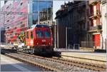 Der SBB Tm 234 405-9 auf der Fahrt Richtung Lausanne bei der Durchfahrt in Montreux.