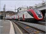 In Lausanne stand der Mini Twindexx RABe 502 403-4 (UIC 94 85 0 502 403-4 CH-SBB und ein 94) IC Twindexx für Testfahten der Vielfachsteuerung.