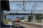 Auf der Jurasüdfuss Strecke Lausanne - Biel/Bienne ist der Fernverkehr fest in der  Hand  der SBB RABe 500 ICN.