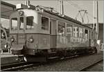 Die Association ASD 1914 bot für den Samstag Nachmittag einen Zug zum Jassen (Kartenspielen) an. Zwar sehe ich den Zweck nicht, im Zug Karten zu spielen, aber es bot sich mir die schöne Gelegenheit, den ASD BCFe 4/4 N° 1 wieder einmal im Einsatz zu sehen und dieses Mal auf der ASD. Da für den Nachmittag Nebel angesagt war, wollte ich den  Jass-Zug  im Bahnhof von Aigle fotografieren, war aber dann etwas enttäuscht, dass er (fototechnisch) ziemlich ungeschickt stand. 

2. Nov. 2024 