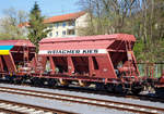 Offener 4-achsiger Drehgestell-Sch�ttgutwagen mit dosierbarer Schwerkraftentladung und vier Rads�tzen, RIV 83 85 6994 965-7 CH-WKAG, Gattung Faccs, der Weiacher Kies AG, CH-8187 Weiach, (Wagen 78),