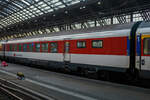 SBB Speisewagen/Restaurant WRm 61 85 88-94 113-7 CH-SBB (Umbau aus 88-75 113), eingereiht als Wagen Nr.