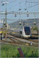 Der TGV Lyria 4411 im Rangierbahnhof Biel.