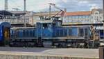 E-LOK 460 032, ex V46, der Ungarischen Staatsbahn, als Verschub Lokomotive im Bahnhof Budapest Keleti im Einsatz. Zwischen 1983 und 1992 wurden 60 Maschinen dieses Typs gebaut, (Spitzname „Grash�pfer“) Achsfolge Bo‘Bo‘, Leistung 820 kW; H�chstgeschwindigkeit 80 km/h; Stromsystem 25 kV, 50 Hz-Wechselstrom. 08.05.2026